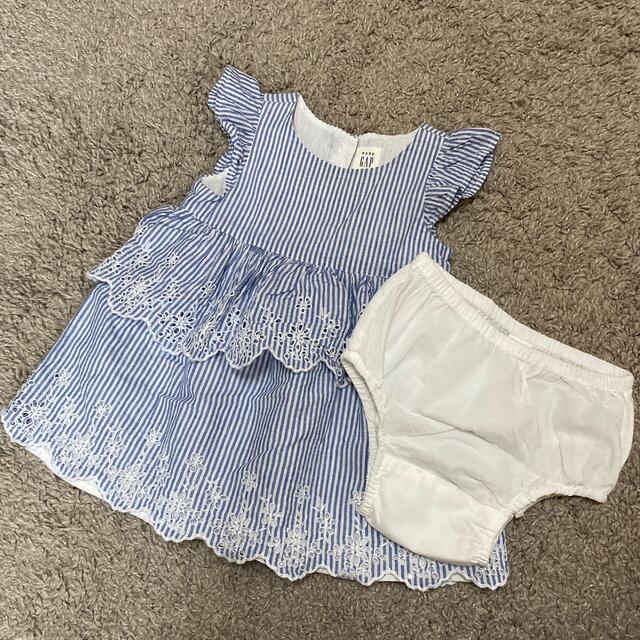 babyGAP(ベビーギャップ)のbabyGAP  ギャップ　ベビー服　ワンピース　70㎝ キッズ/ベビー/マタニティのベビー服(~85cm)(ワンピース)の商品写真