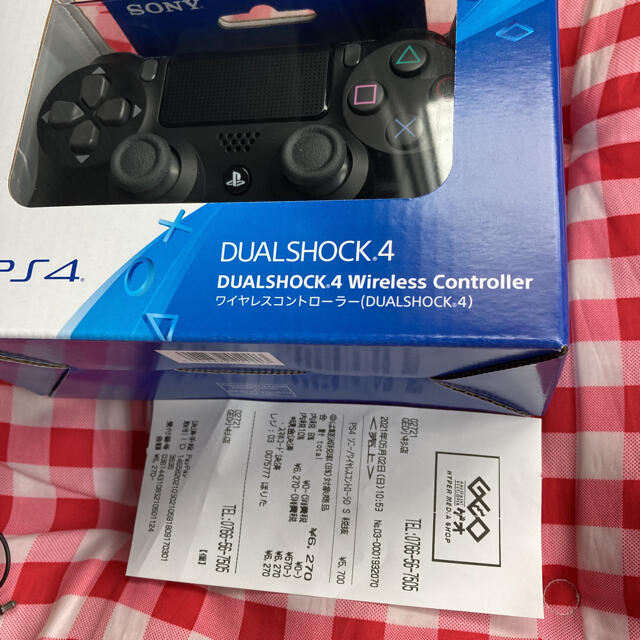 PS4純正ワイヤレスコントローラ　CUH-ZCT2J新品未開封