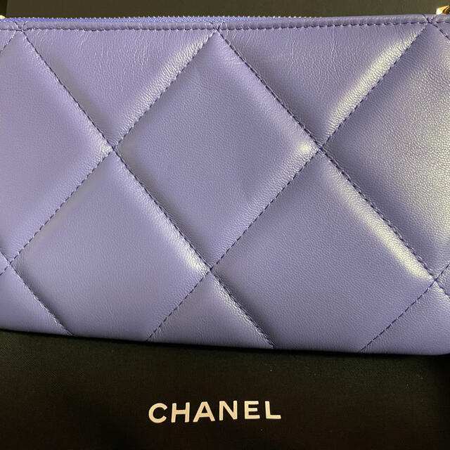 CHANEL(シャネル)のCHANELシャネル（入手困難） レディースのバッグ(クラッチバッグ)の商品写真