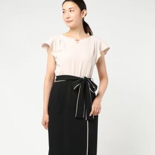 JUSGLITTY????ジャスグリッティバイカラーワンピース