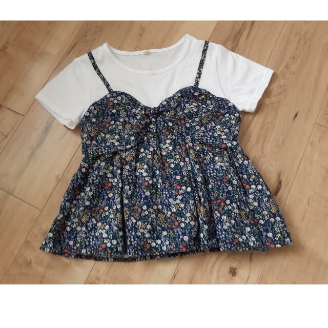 重ね着風花柄チュニック　140cm キッズ/ベビー/マタニティのキッズ服女の子用(90cm~)(Tシャツ/カットソー)の商品写真