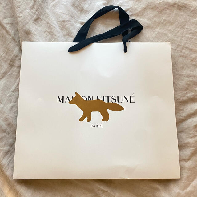 MAISON KITSUNE'(メゾンキツネ)のメゾンキツネ　ショッパー　ショッピングバッグ レディースのバッグ(ショップ袋)の商品写真