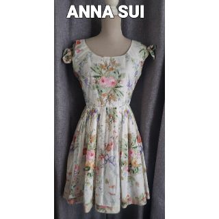 アナスイ(ANNA SUI)の大変美品　ANNASUI マミーナ　U.S.製　可愛い花柄のコットンワンピース(ひざ丈ワンピース)