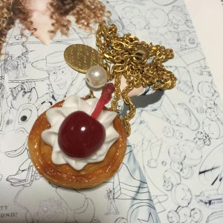 キューポット(Q-pot.)のQ-potチェリーパイネックレスキューポット(ネックレス)