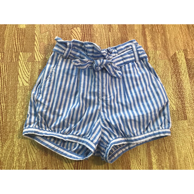 babyGAP(ベビーギャップ)のズボン　ショートパンツ　GAPベビー　70-80 キッズ/ベビー/マタニティのベビー服(~85cm)(パンツ)の商品写真