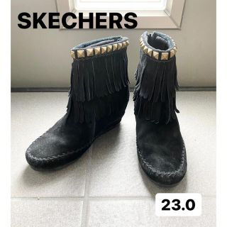 スケッチャーズ(SKECHERS)の美品！スケッチャーズ　インヒールショートブーツ　23.0(ブーツ)