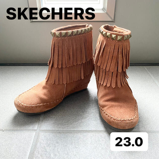 スケッチャーズ(SKECHERS)のスケッチャーズ　インヒールショートブーツ　23.0(ブーツ)
