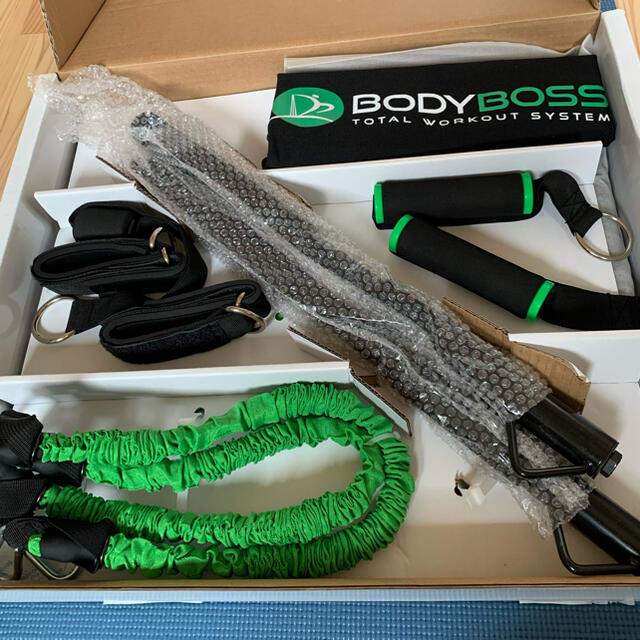 BODY　BOSS　2.0　標準パッケージ　ボディボス　完品　美品 スポーツ/アウトドアのトレーニング/エクササイズ(トレーニング用品)の商品写真