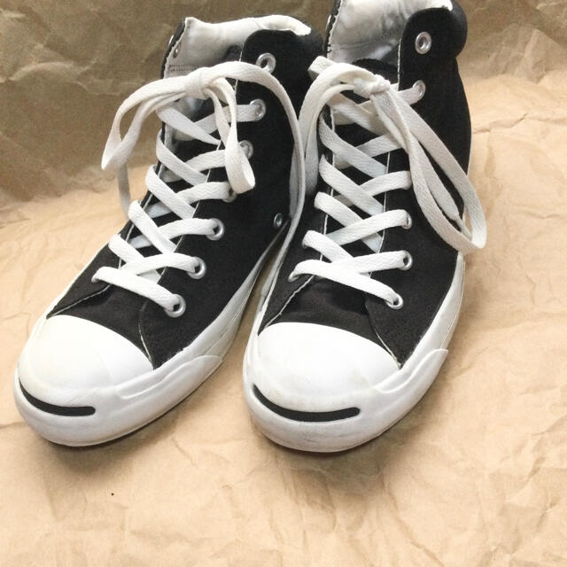 CONVERSE(コンバース)の【中古　洗濯済】ジャックパーセル　ミッドカット　黒  24.5 レディースの靴/シューズ(スニーカー)の商品写真