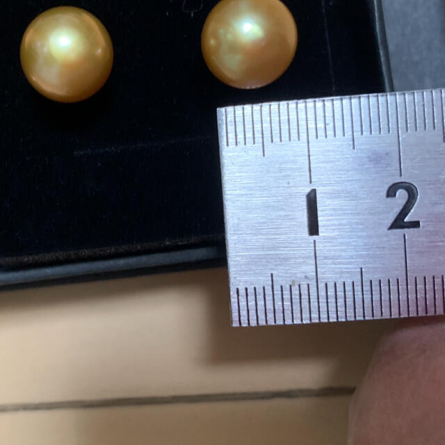 18K Japan gold South sea pearl earring