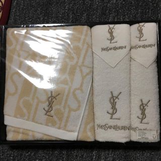 サンローラン(Saint Laurent)の＊イヴ・サンローラン＊バスタオルセット＊(タオル/バス用品)