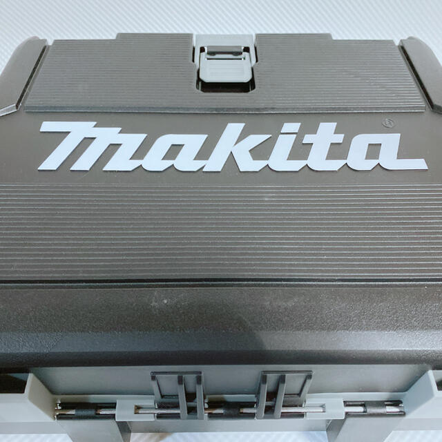 Makita(マキタ)のmakita TD172drgx 2021最新式インパクト　黒  その他のその他(その他)の商品写真