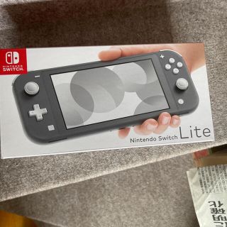 ニンテンドースイッチ(Nintendo Switch)のswitch (家庭用ゲーム機本体)