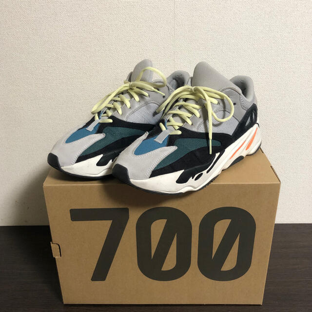 adidas(アディダス)のyeezy boost 700 wave runner 26.5cm メンズの靴/シューズ(スニーカー)の商品写真