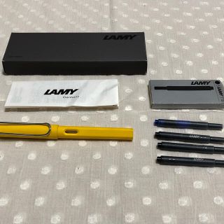 ラミー(LAMY)の【美品】LAMY  サファリ　万年筆 インク付き(ペン/マーカー)