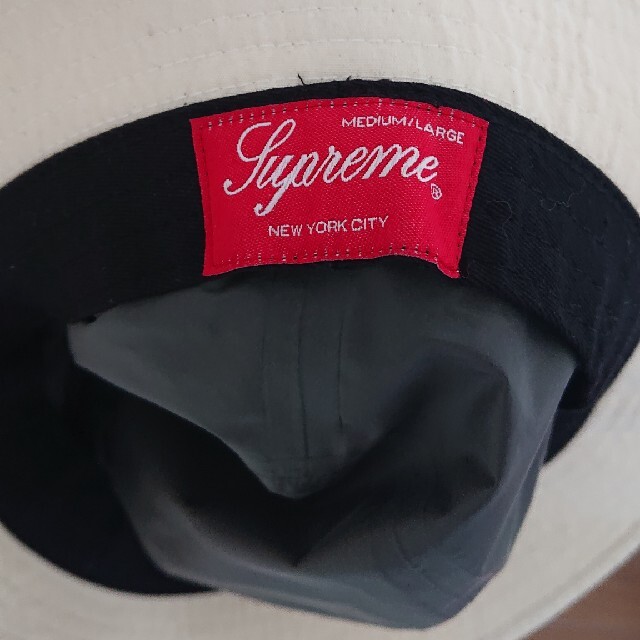 Supreme(シュプリーム)のsupreme gore-tex crusher hat natural M/L メンズの帽子(ハット)の商品写真