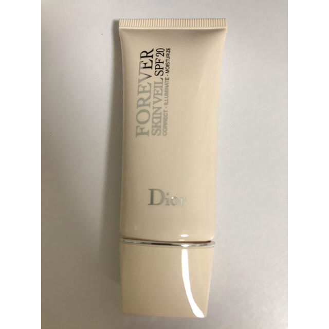 Dior フォーエヴァースキンヴェール