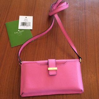 ケイトスペードニューヨーク(kate spade new york)のお値下げ❗️ 美品⭐︎スマホ クロスボディ(モバイルケース/カバー)