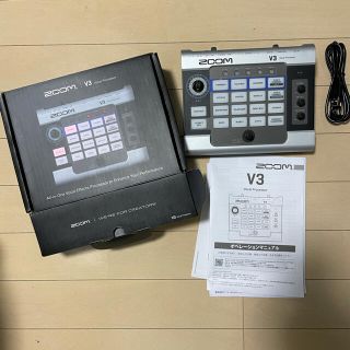 ズーム(Zoom)のZOOM V3 ボーカルエフェクター(オーディオインターフェイス)