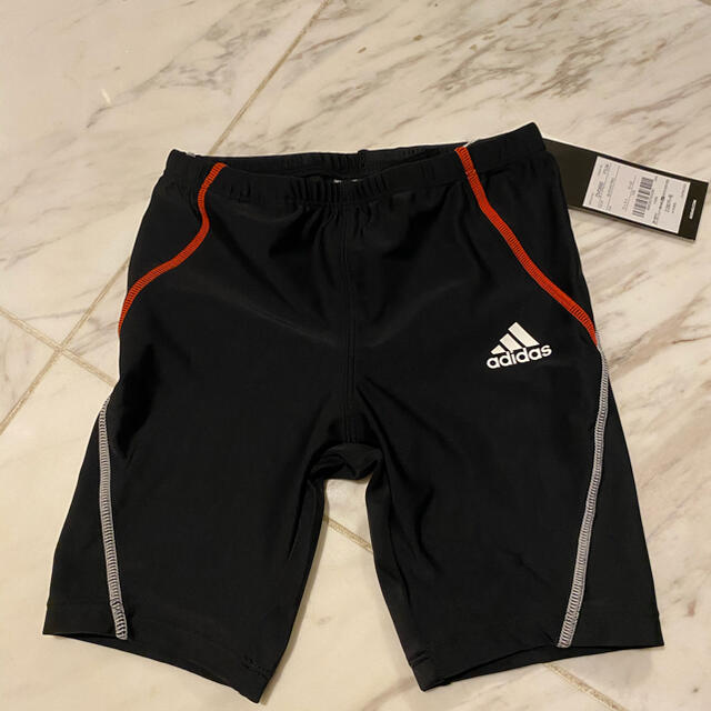 adidas(アディダス)の  アディダスadidasジュニア水泳スクール水着120 18CM DV0890 キッズ/ベビー/マタニティのキッズ服男の子用(90cm~)(水着)の商品写真