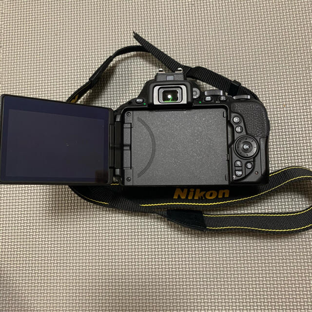 デジタル一眼Nikon D5500 18-55 VR II レンズキット 一眼レフ