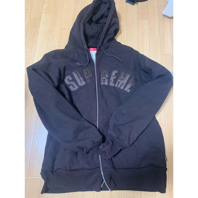 Supreme - supreme アーチロゴ パーカー RN101837 CA32812の通販 Supreme - supreme アーチロゴ パーカー RN101837 CA32812の通販