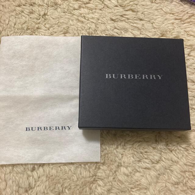 BURBERRY(バーバリー)のバーバリー　空箱と不織布カバー ハンドメイドのファッション小物(その他)の商品写真