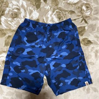 アベイシングエイプ(A BATHING APE)のAPE BAPE KAWS ナイロン　ショーツ　パンツ　ハーフパンツ　CAMO(ショートパンツ)