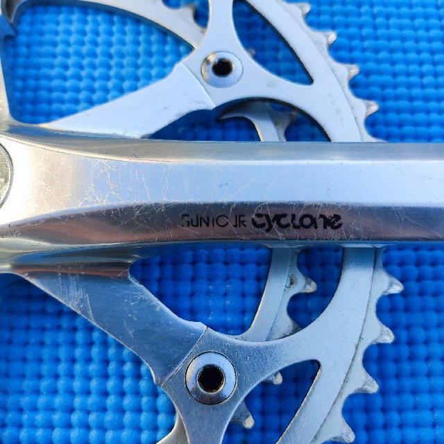 SUNTOUR サンツアー CYCLONE クランク BBセットの通販 by GOEN SUNTOUR サンツアー CYCLONE クランク BBセットの通販 by GOEN