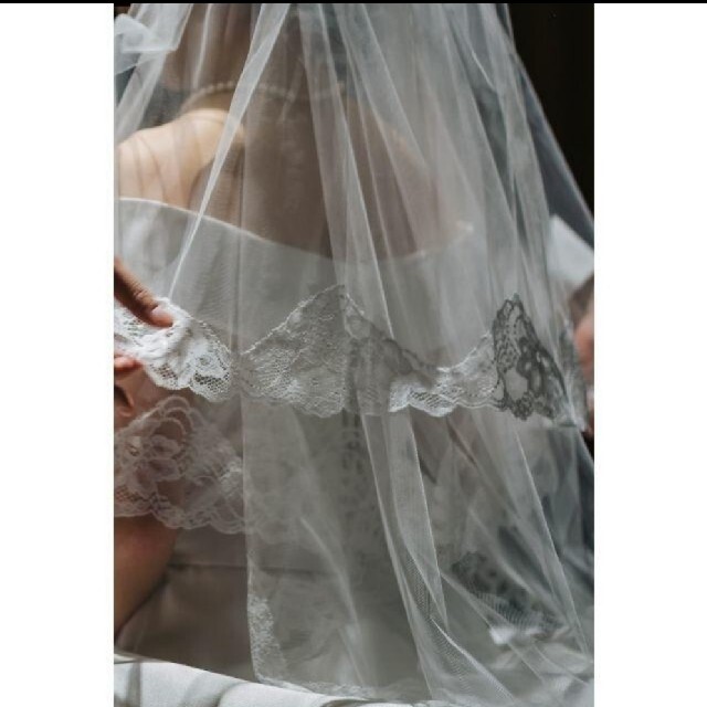 [値下げ中]タカミブライダル　ベール　3m ハンドメイドのウェディング(ヘッドドレス/ドレス)の商品写真