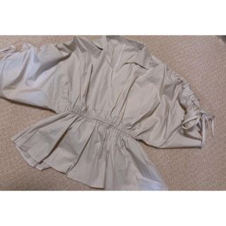 フィフス(fifth)のフィフス　新品タグ付き！カシュクールブラウス(シャツ/ブラウス(長袖/七分))