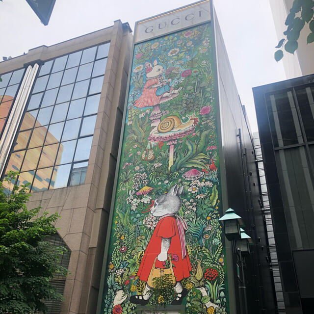 Gucci(グッチ)のGUCCI ヒグチユウコ　銀座並木店限定コラボ　カシミアストール レディースのファッション小物(ストール/パシュミナ)の商品写真