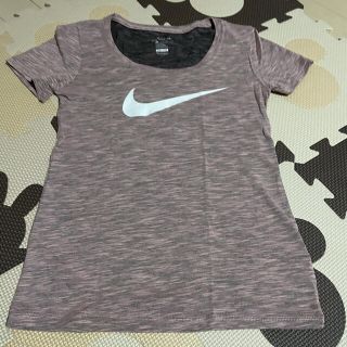 ナイキ(NIKE)のくすみカラーNIKEロゴTシャツ(Tシャツ(半袖/袖なし))