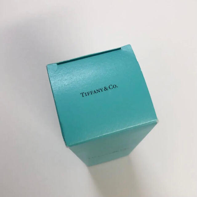 Tiffany & Co.(ティファニー)のティファニー & ラブ フォーハー ボディローション 200ml  コスメ/美容のボディケア(ボディローション/ミルク)の商品写真