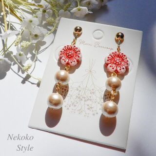 【007】梅とコットンパールの揺れる上品春イヤリング/ピアス♡(イヤリング)