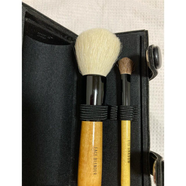 BOBBI BROWN(ボビイブラウン)のボビィブラウン　ミニメイクブラシセット　【新品未使用】 コスメ/美容のメイク道具/ケアグッズ(ブラシ・チップ)の商品写真