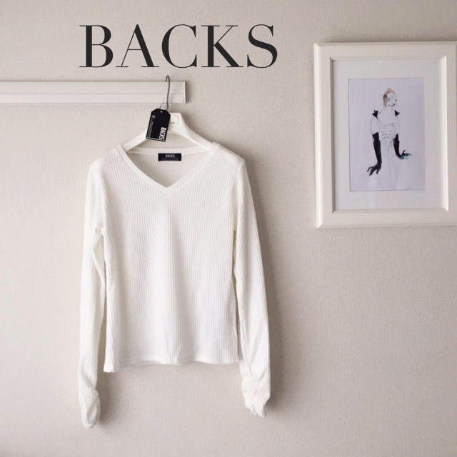 BACKS(バックス)のむー*。様専用ページBACKS  Vネックリブカットソー レディースのトップス(ニット/セーター)の商品写真