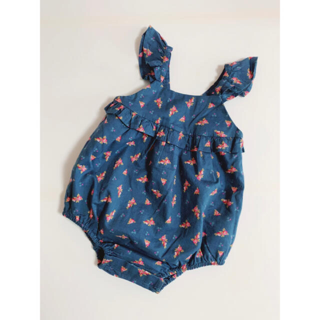 babyGAP(ベビーギャップ)の＊新品＊ baby GAP 70 ロンパース 花柄 キッズ/ベビー/マタニティのベビー服(~85cm)(ロンパース)の商品写真