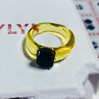 yOungly yOungley(ヨンリヨンリ)指輪 イエロー Foi ring(リング(指輪))