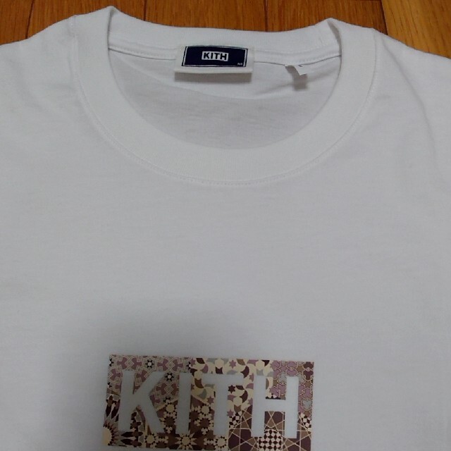 KITH mauve tile box logo tee Whiteキスキース