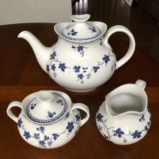 ロイヤルドルトン(Royal Doulton)の【美品】ロイヤルドルトン★ヨークタウン★ティーセット(食器)