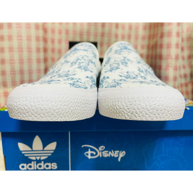 adidas(アディダス)の新品！未使用！adidas×Disney グーフィー　スリッポン　スニーカー レディースの靴/シューズ(スニーカー)の商品写真