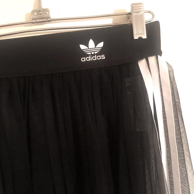 adidas(アディダス)の【最終価格】アディダス　チュール スカート 黒白　Mサイズ　新品未使用 レディースのスカート(ロングスカート)の商品写真