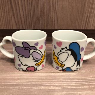 ディズニー(Disney)の未使用品ディズニーリゾート　ドナルド　デイジー　ペアカップ(キャラクターグッズ)