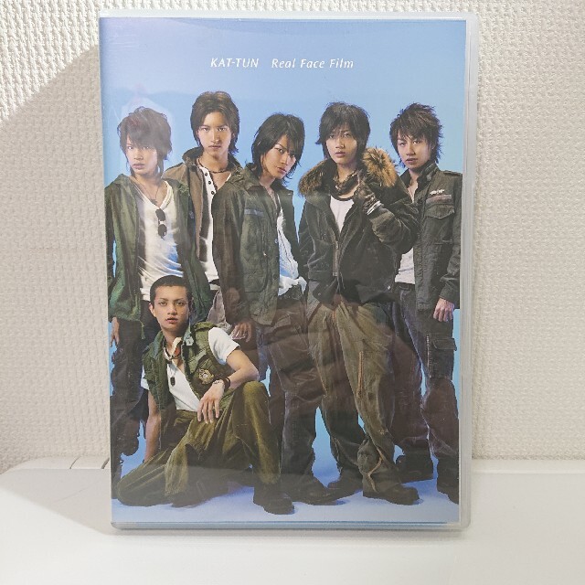 KAT-TUN(カトゥーン)のKAT-TUN カトゥーン Real Face Film通常盤DVD エンタメ/ホビーのDVD/ブルーレイ(ミュージック)の商品写真