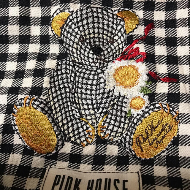 PINK HOUSE(ピンクハウス)の☆ケイト様専用　美品　ピンクハウス  くまショルダーバッグ レディースのバッグ(ショルダーバッグ)の商品写真