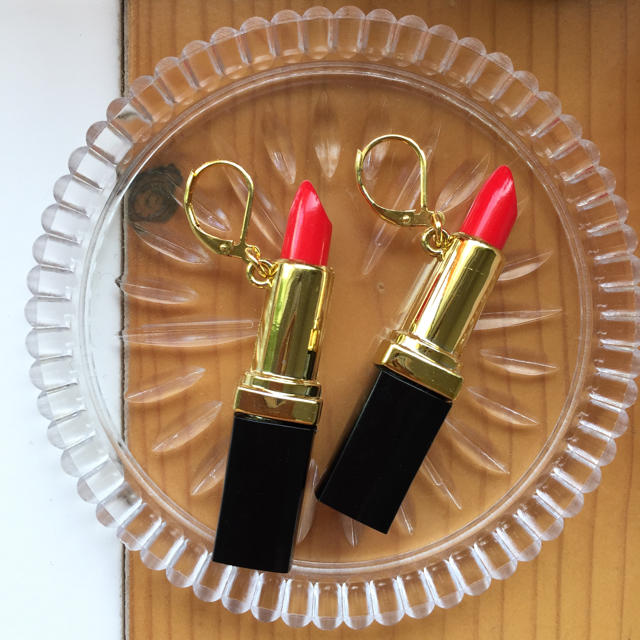 vintage lipstick pierce  ☞color: RED