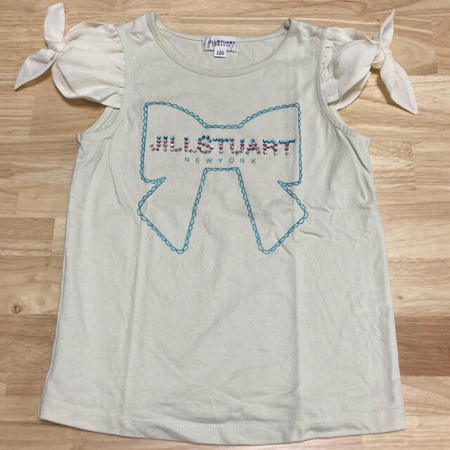 JILLSTUART NEWYORK(ジルスチュアートニューヨーク)のパンナコッタ様専用　JILL STUART   フレンチスリーブTシャツ　120 キッズ/ベビー/マタニティのキッズ服女の子用(90cm~)(Tシャツ/カットソー)の商品写真