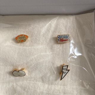 VISVIM - visvim PIN BADGE SCOUT 限定 LAPEL PIN SETの通販 by