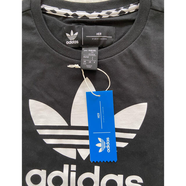 adidas(アディダス)のアディダス　adidas originals Tシャツ　花柄　黒　トレフォイル レディースのトップス(Tシャツ(半袖/袖なし))の商品写真